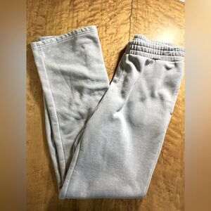 Forever 21 sweatpants, straight leg, snaps at ankle, light purple, good shape, M